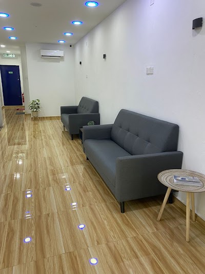 klinik-gigi-Bandar Botanik-1